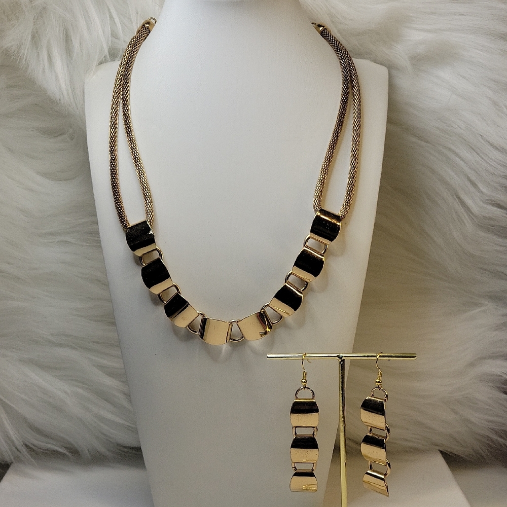 Aldo Gold Necklace and Earring Set
